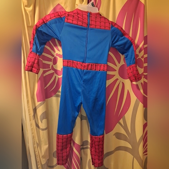 Marvel Spider-Man costume - Picture 2 of 4